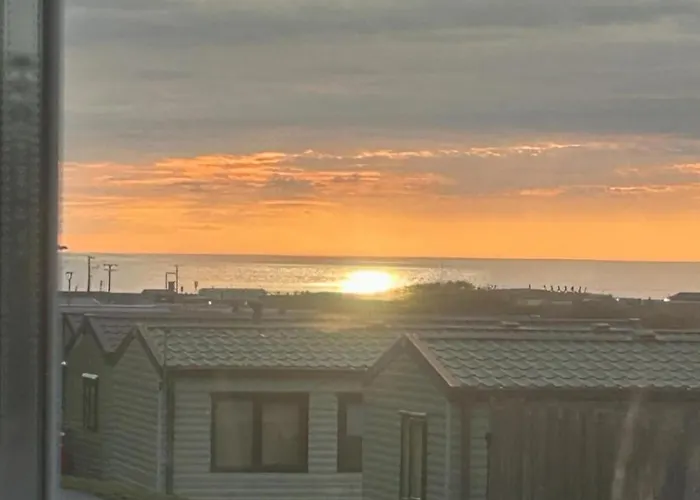 3 Bedroom Static Caravan With Sea View In Clarach Bay Holiday Village Abi Horizon