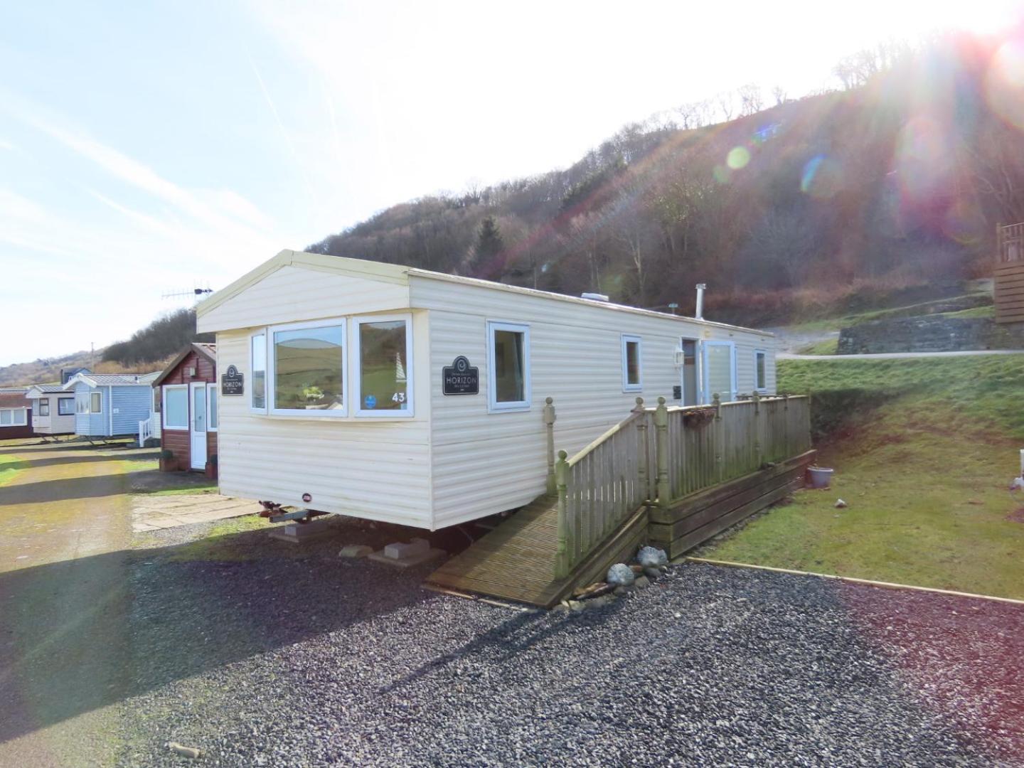 3 Bedroom Static Caravan With Sea View In Clarach Bay Village Abi Horizon Aberystwyth