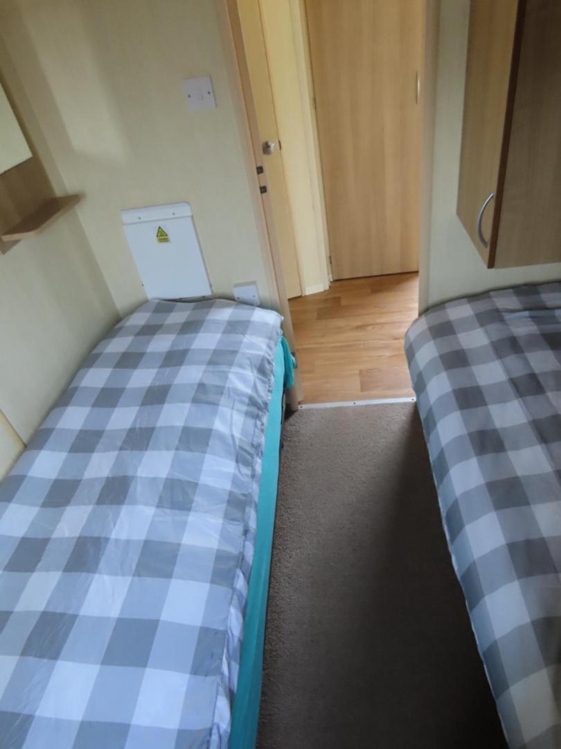 Holiday home 3 Bedroom Static Caravan With Sea View In Clarach Bay Village Abi Horizon *