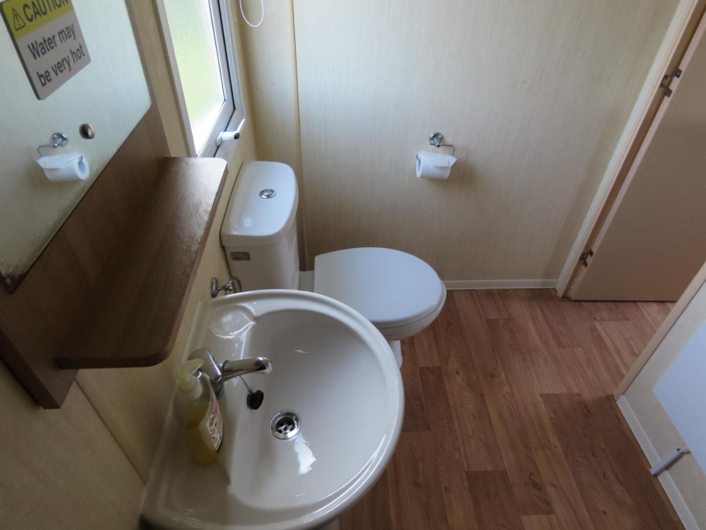 Holiday home 3 Bedroom Static Caravan With Sea View In Clarach Bay Village Abi Horizon *