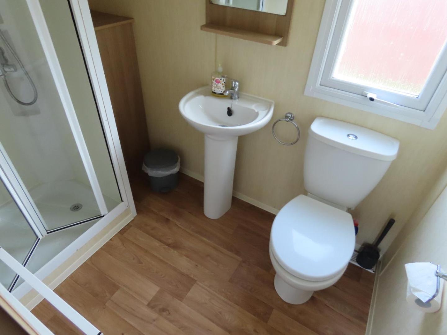 3 Bedroom Static Caravan With Sea View In Clarach Bay Village Abi Horizon * Aberystwyth