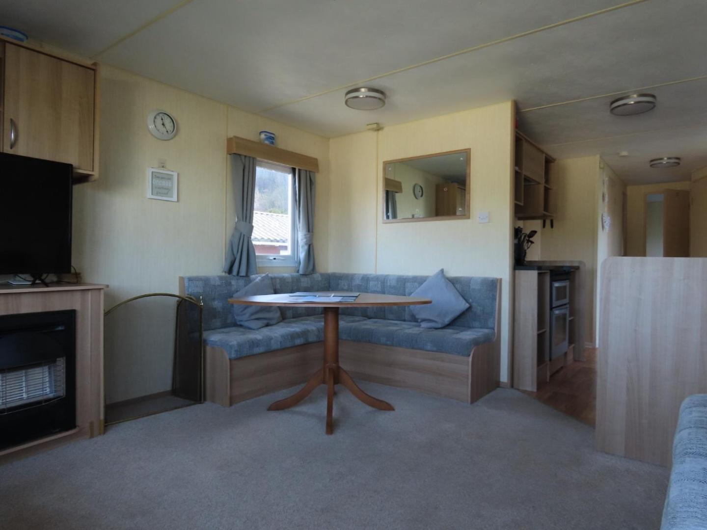 3 Bedroom Static Caravan With Sea View In Clarach Bay Village Abi Horizon * Aberystwyth